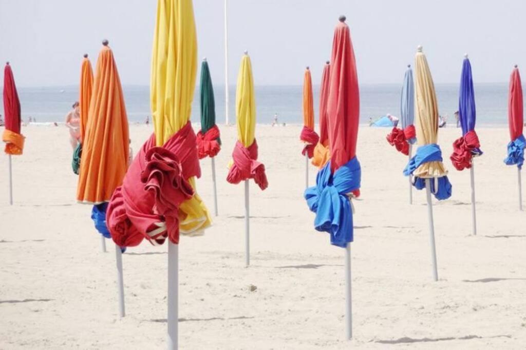 Le Cyrano, Deauville - App. T2 Proche De La Mer Экстерьер фото