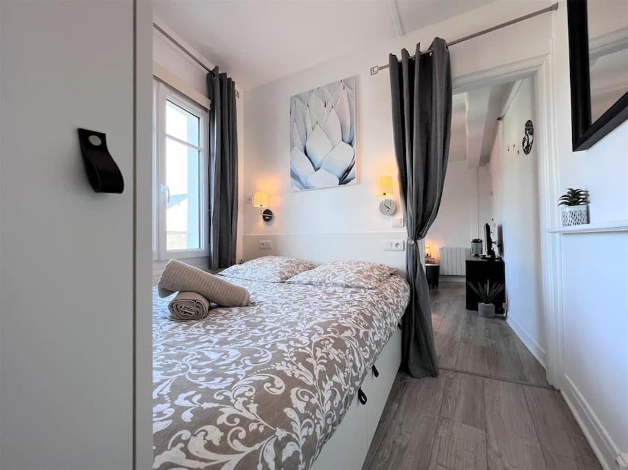 Le Cyrano, Deauville - App. T2 Proche De La Mer Экстерьер фото